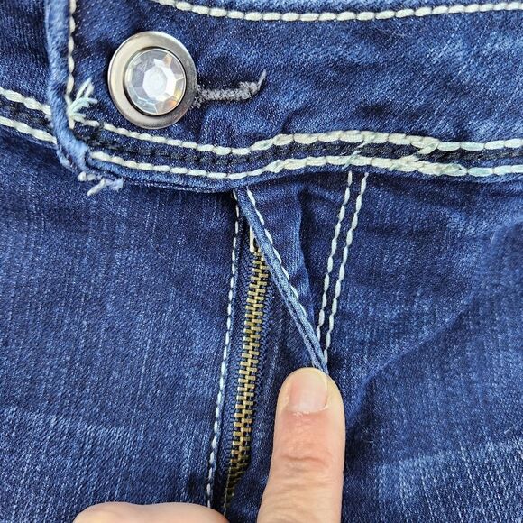 💇‍♀️Lane Bryant Bootcut Embellished Pocket Jeans Size 18 - Picture 8 of 10